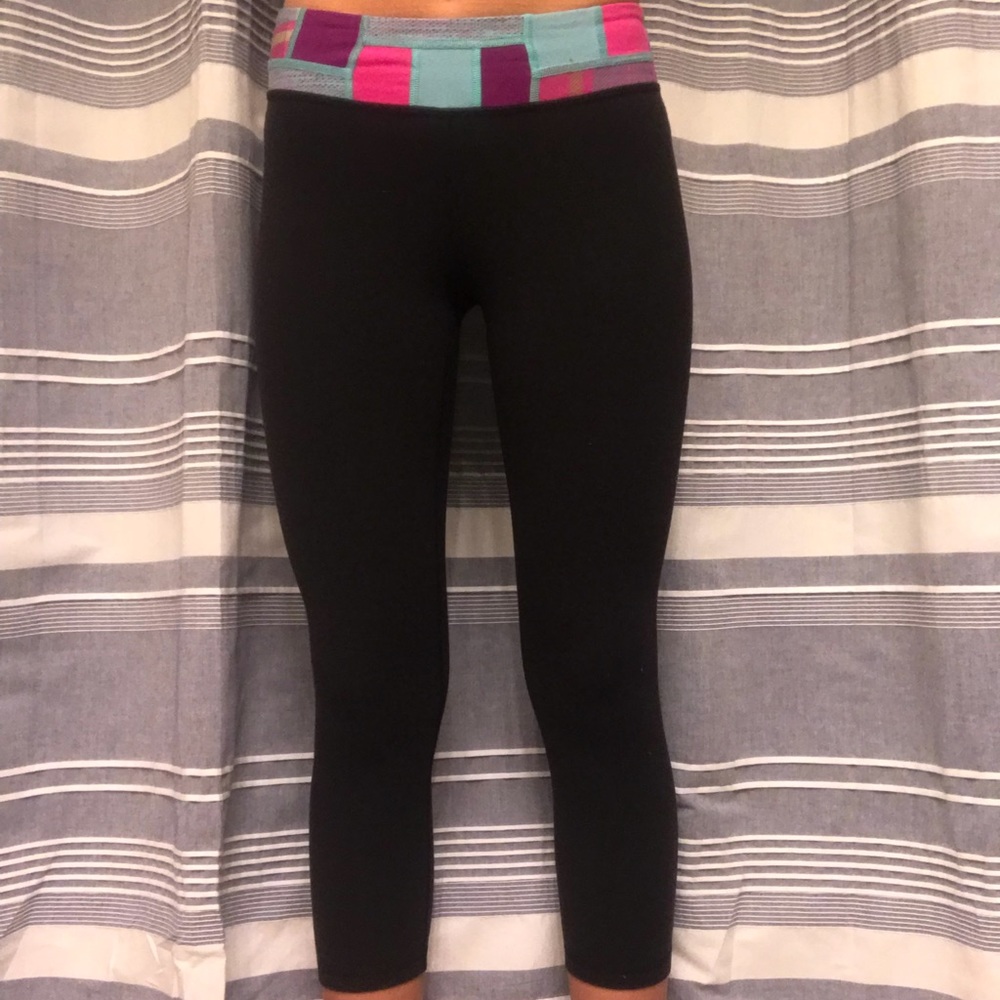 Cropped ivivva leggings